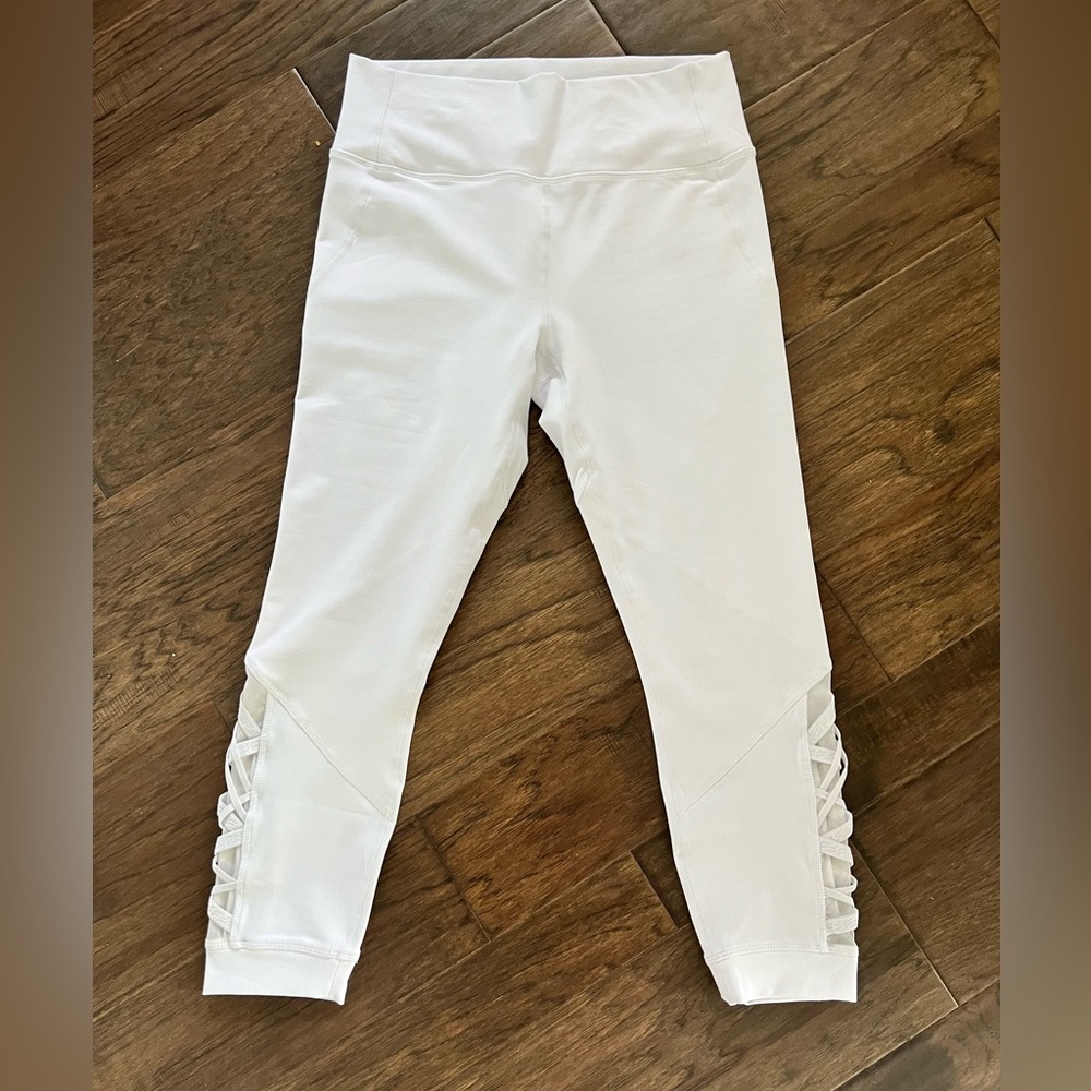 MWOT size M Fabletics leggings